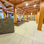 Bergresort Gerlitzen 3* 트레펜