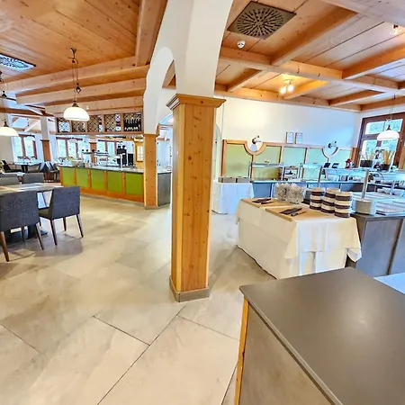 Bergresort Gerlitzen Apartahotel 3*